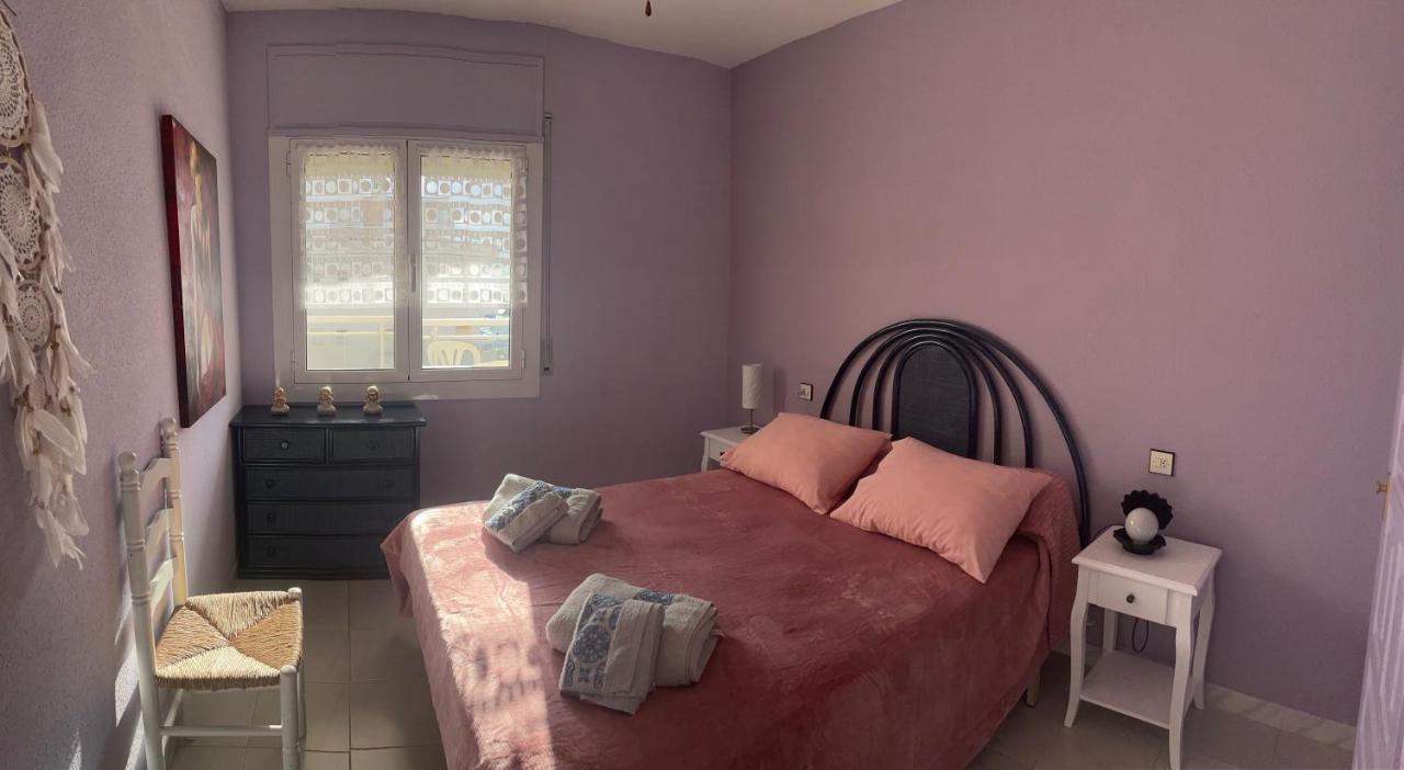 Appartement Magnifique Vue Sur Le Canal Et La Mer D'Емпуриабрава Екстериор снимка